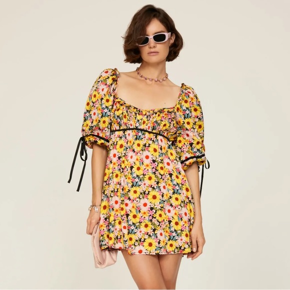 For Love And Lemons Dresses & Skirts - For Love & Lemons Sylvia Mini Dress Puff Sleeve